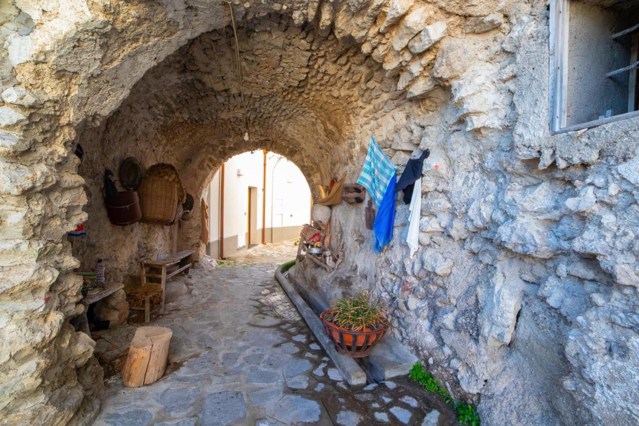 Donna Carmela Apartment Scala Εξωτερικό φωτογραφία